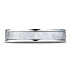 Platinum Comfort Fit 4mm High Polish Edge Hammered Center Design Band