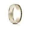 18 Karat Yellow Gold 7.5mm Comfort-fit Round Edge Mesh Center Design Band
